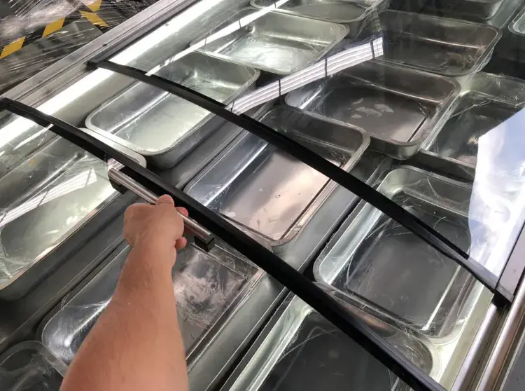 ภายในตู้แช่ CP250S สแตนเลส304